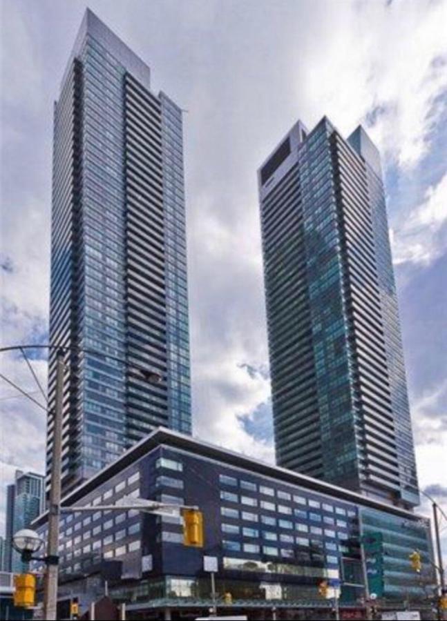 Apartmán Beautiful Unit In Heart Of Downtown Toronto Exteriér fotografie
